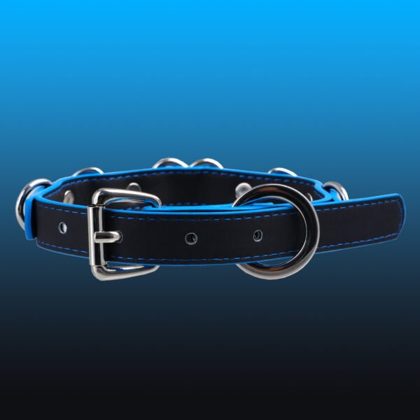 Exclusive Gothic choker for sub - culture dark and edgy individuals. Hand - made punk collar with a 31 - degree temperature - sensitive heart - shaped pendant that turns black or blue.